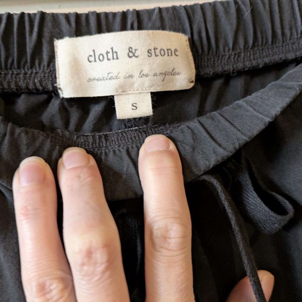 Cloth & Stone Black Chic Joggers with Elastic Waistband & Ankle Cuffs, Sz. Small - Picture 2 of 7